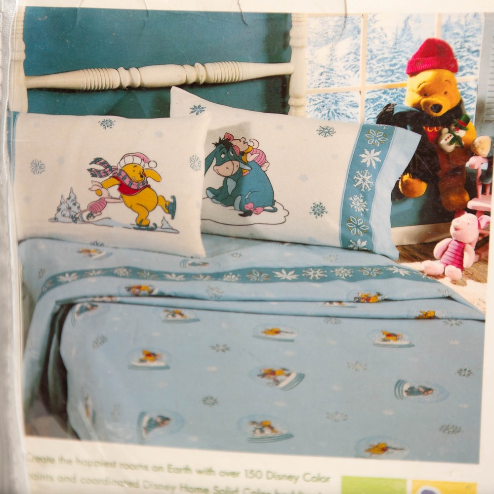 Vintage‎ Winnie the Pooh Flannel Twin Sheet Set NEW! Disney Home Winter Scene - Picture 3 of 5